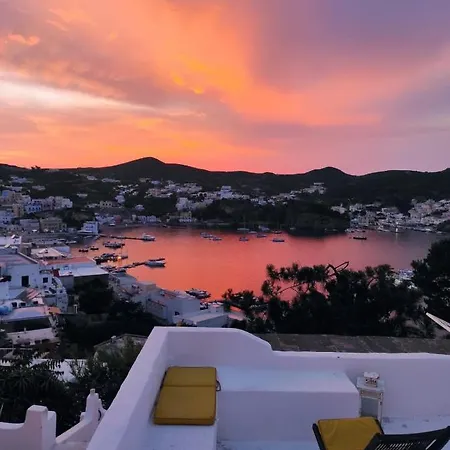 Oda ve Kahvaltı Casa Carmela Ponza