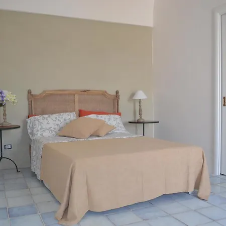 Nocleg ze śniadaniem Casa Carmela Ponza