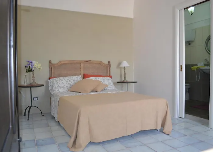 Bed & Breakfast Casa Carmela Ponza