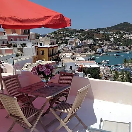 Casa Carmela Ponza